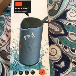 New portable wireless speaker